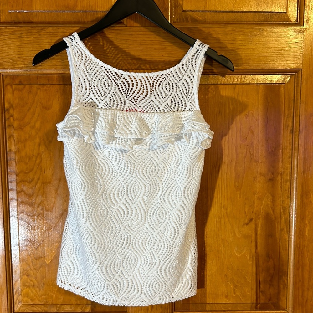 Lilly Pulitzer Women’s White Eyelet Tank W/ Lining . Size XS-EUC